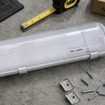 Reglette led garage IP65 120 cm ou tube T8, lumière blanche